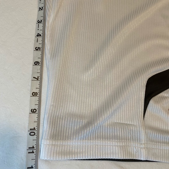 Men’s Under Armour shorts - Picture 9 of 11